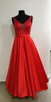 Vanhojentanssimekko Dazzling nro. 91 - koko 32, hinta 499€